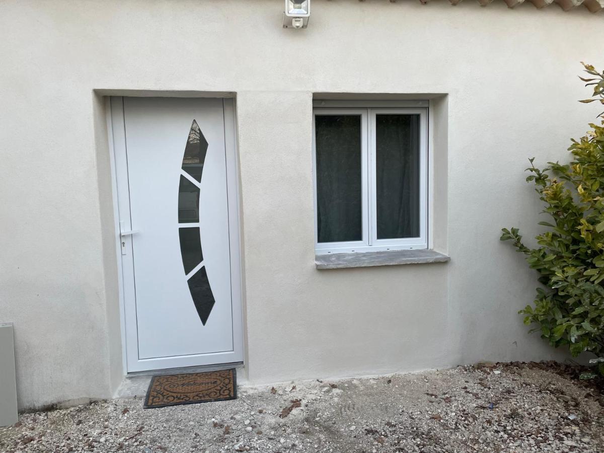 Appartement Avec Terrasse Vue Sorgue Le Thor Zewnętrze zdjęcie